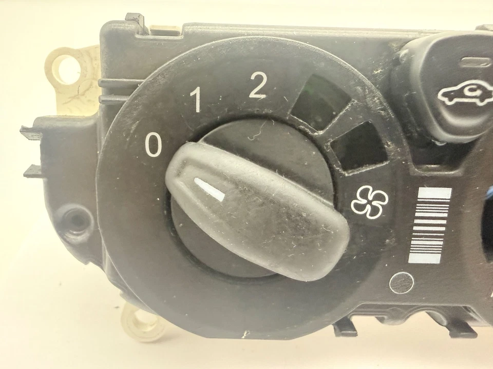 Interruptor de control de temperatura del calentador de aire acondicionado de carga OEM 15-19 Ford Transit 350 Foto 2 de 4