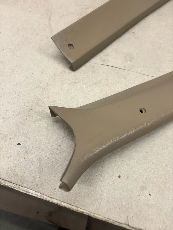 Ford F150 F250 F350 1987-1991 BRONCO MARRÓN BRONCEADO CONJUNTO DE PANEL DE PILAR DECENTE 87 88 9 Foto 2 de 4