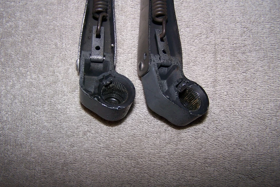 Chevy GMC S10 S15 1983-93 JIMMY BLAZER PAR 2 BRAZOS LIMPIAPARABRISAS DELANTEROS Foto 4 de 4