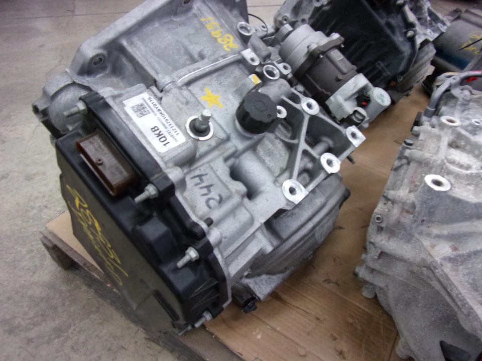 BUICK ENCLAVE 2021-2024 Automatic Transmission (AT), FWD Foto 2 de 2