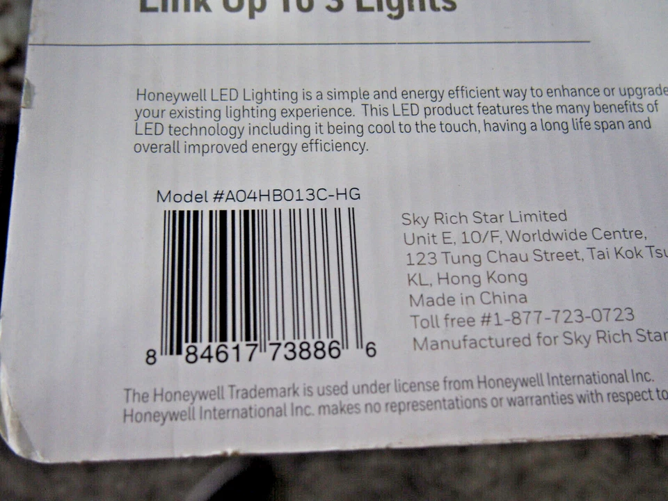 Honeywell, 3 Pk Batería LED Sensor de Movimiento Interior/Exterior Luces de Seguridad de Pared  Foto 3 de 4