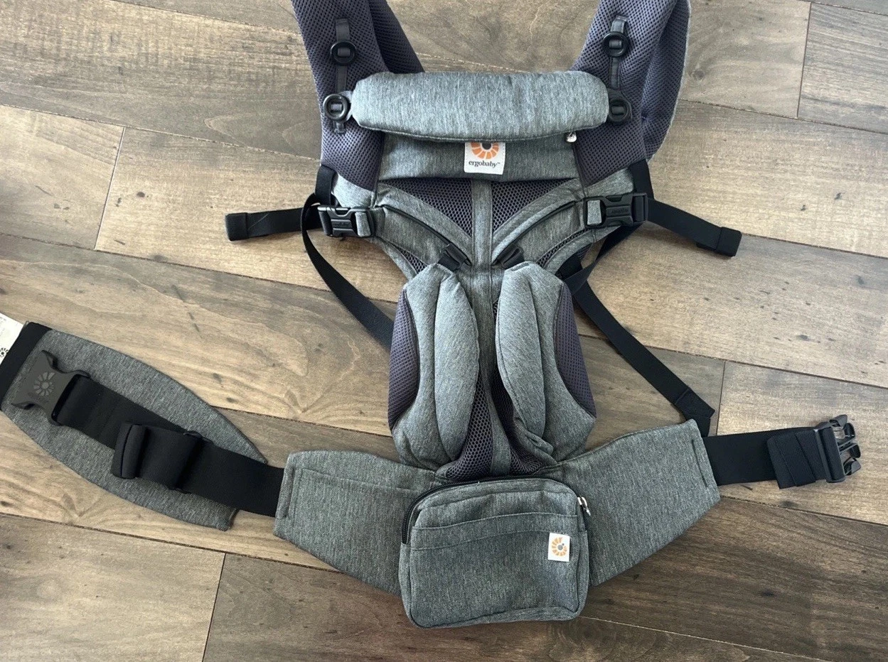 Ergobaby Omni 360 Cool Air Mesh Baby Carrier-Gray-New
