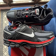 Nike Air Zoom Vomero 5 'Black Metallic Silver University Red' UK 6 BNIB