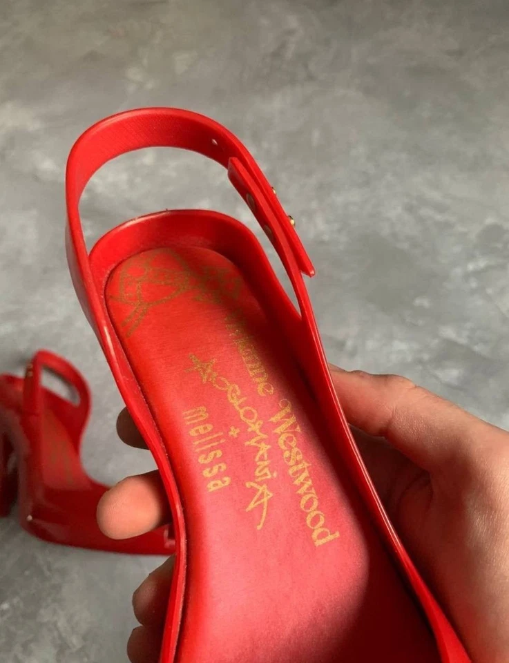 Vivienne Westwood Anglomanía Melissa Tacones 37 Foto 4 de 4