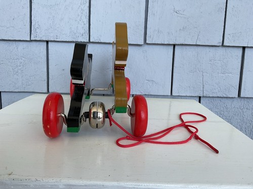 Vintage wooden Pull Dog Toy - Picture 3 of 5