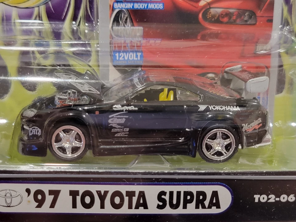 Sintonizador de importación Muscle Machines "Toyota Supra 1997" (juego de 2 autos) 1:64 sellado de fábrica Foto 3 de 4