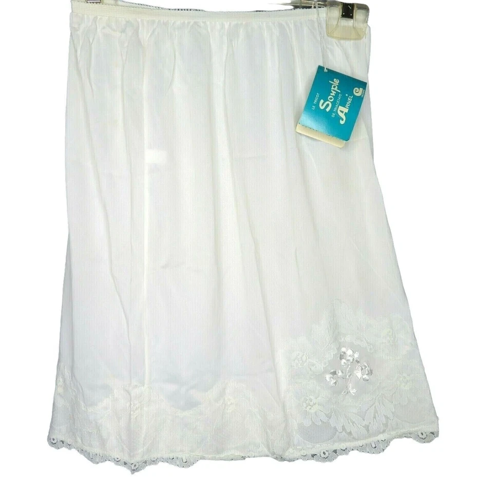 Vintage 50s White Half Slip All Around Lace Cling-less Nylon Womens XS USA NWT - Image 3 of 4