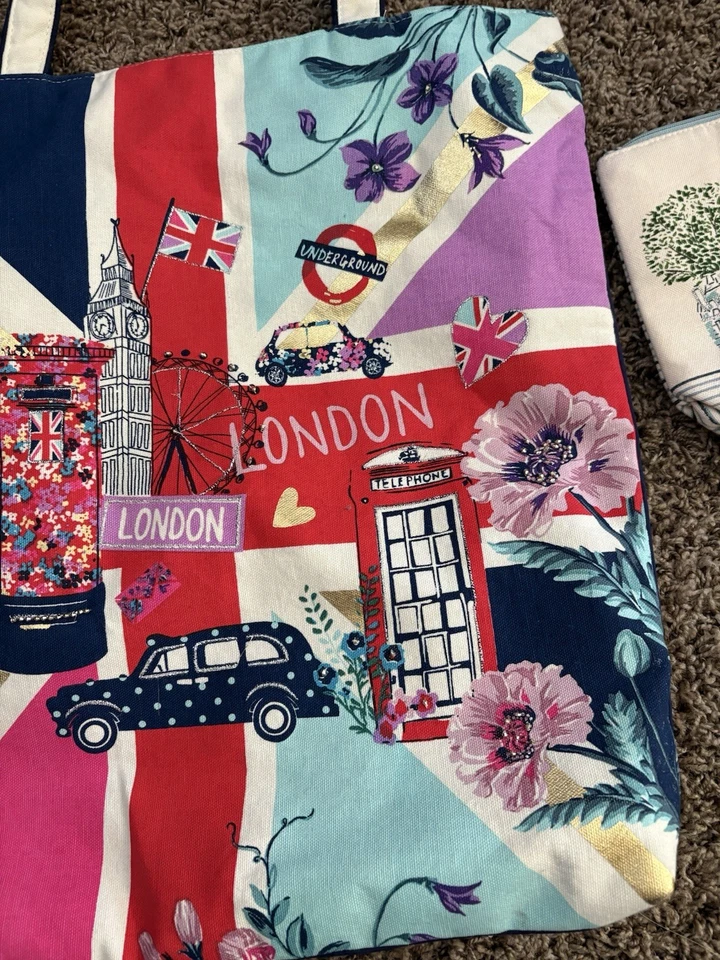 Accesorios Londres Bolso de Mano y Cremallera Bolso sin asas Maquillaje Conjunto Lote Autobús Foto 2 de 4
