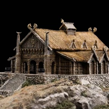 WETA WORKSHOP Lord of the Rings The Golden Hall of Edoras Miniature Environment