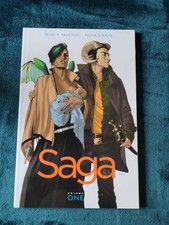 Image Graphic Novel - Saga Vol.1  (2015)