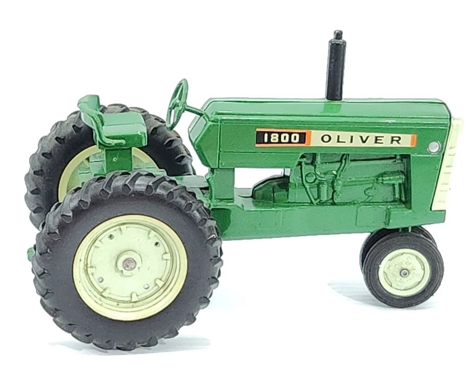 Vintage 1/16 Ertl Farm Die Cast Oliver 1800 Green Tractor Toy Pastic Wheels - Image 2 of 4
