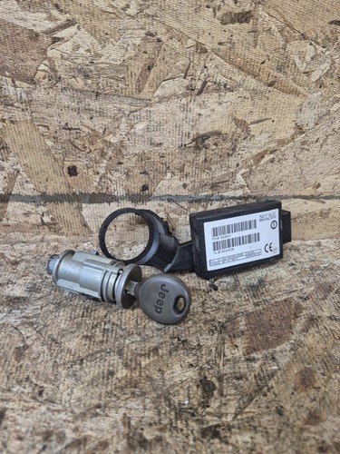 P56010209AD Jeep / Chrysler / Dodge IMMOBILIZER TRANSCEIVER ANTI THEFT + KEY - Picture 3 of 4
