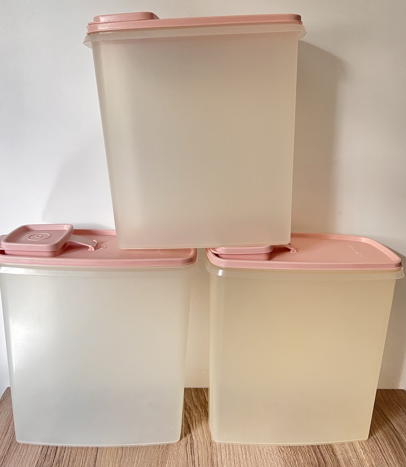 Set 3 Tupperware Cereal Keeper 1588 -3 - 20 Cup Container Pink Flip Lid 1590 -1