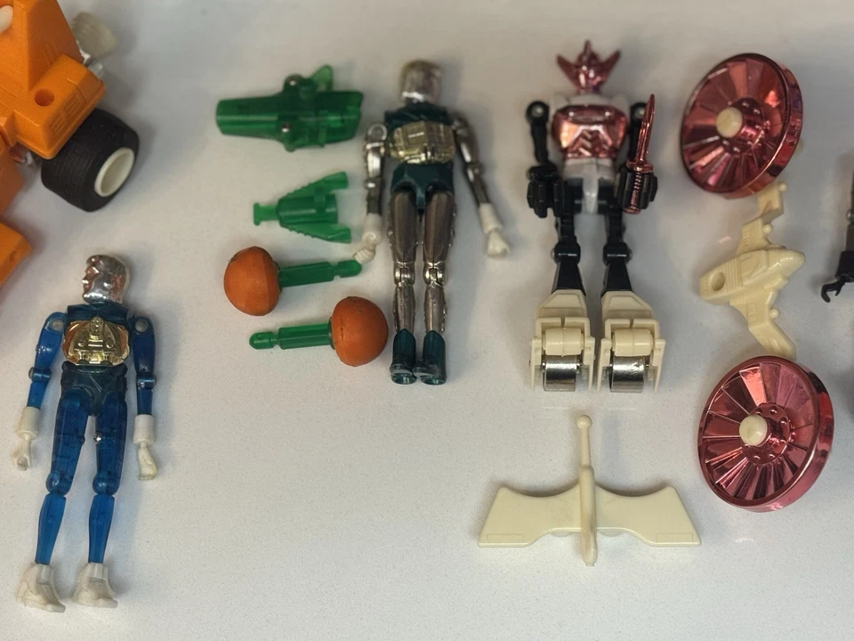 BAJA DE PRECIO - Mega Lote Vintage Mego Micronauts - Figuras, Vehículos, Instrucciones Foto 3 de 4