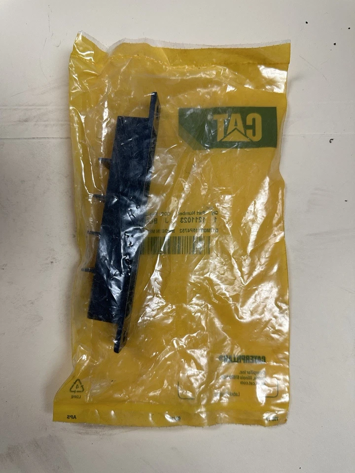 CAT Block Terminal 121-1023 NEW - Image 2 of 2
