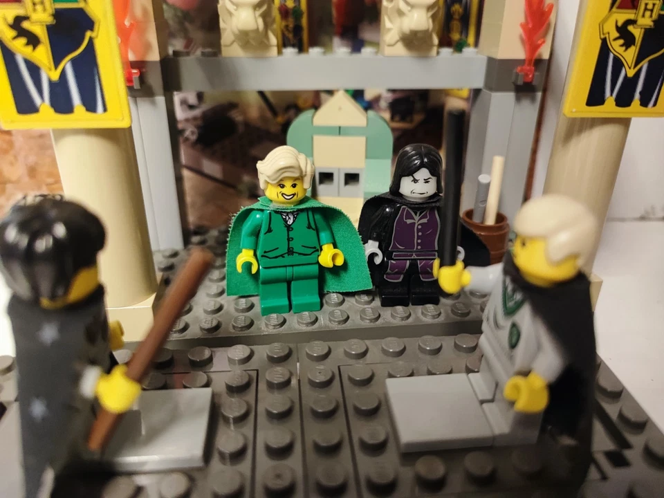LEGO Harry Potter 4733 The Dueling Club, Foto 3 von 3