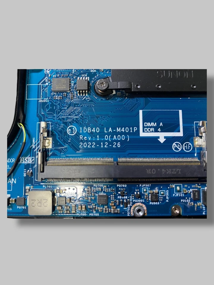 Placa madre Dell Latitude 5440 LA-M401P i5-1335U con teclado y reposamanos - Usada Foto 3 de 3