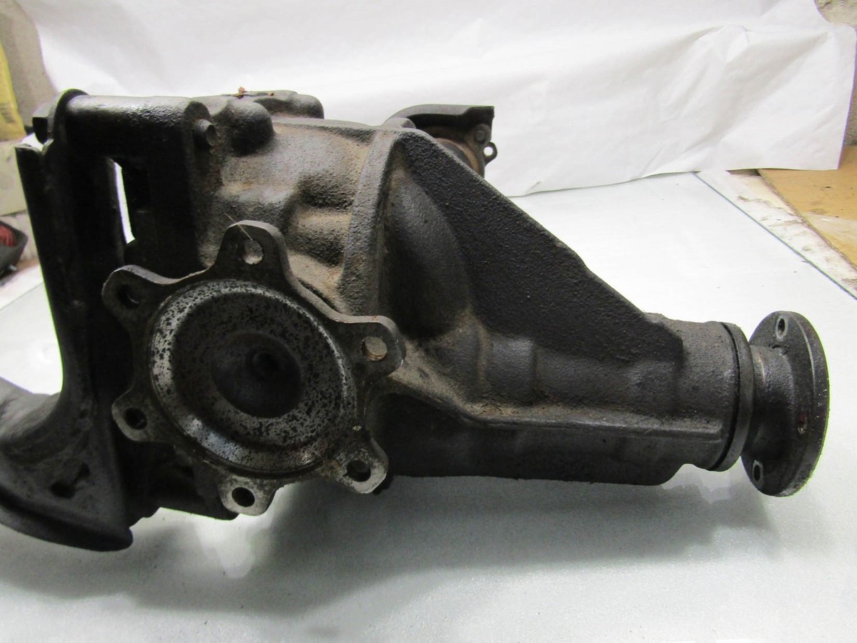 Toyota Townace Liteace 82-91 Mk2 2.0 2C-T 4WD 4x4 front