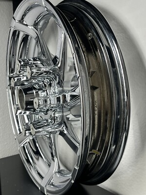 HARLEY 18x3.5 CVO FRONT AGITATOR OEM 2009-19 CHROME WHEEL TOURING