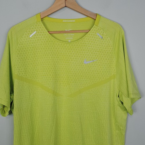NIKE Mens Size L Yellow Dri-FIT ADV Run Division Tech Knit Running Shirt - Picture 2 of 9