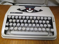 1970's Olivetti Lettera 82 #8405952 ~ Ultra Rare White Olivetti Typewriter thumbnail