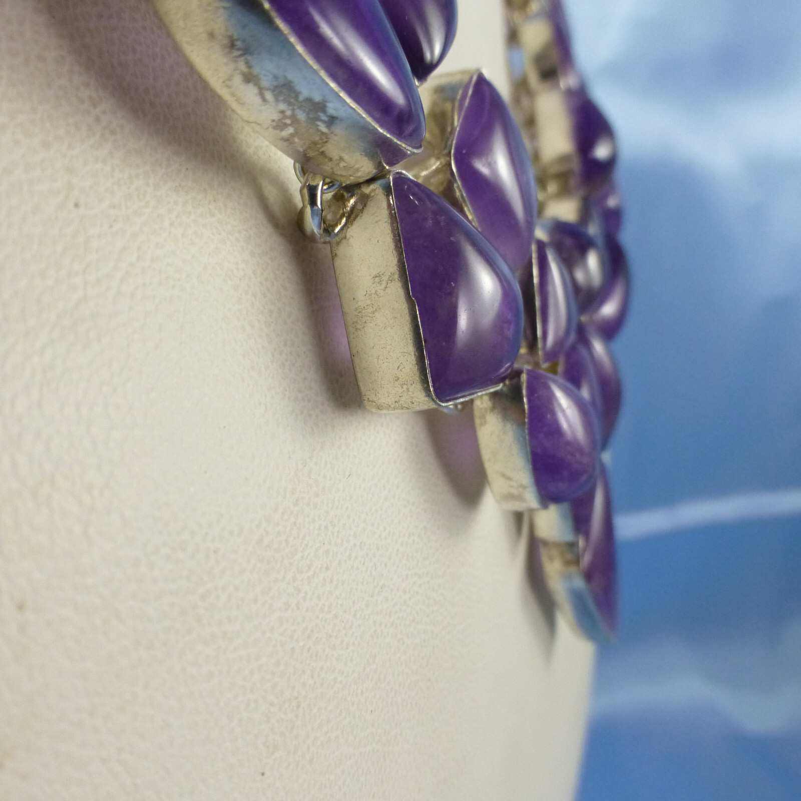 PRETTY Purple Amethyst Glass Stone Necklace Silver Plated Bib Thick