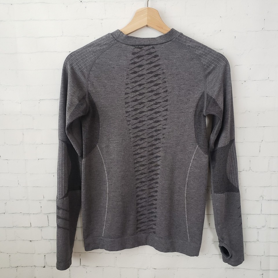 Showers Pass Womens Body Mapped Base Layer Size S / M Gray Running