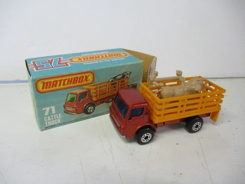 Matchbox Lesney Superfast SF71 Cattle Truck- bronze, TAN COWS, boxed