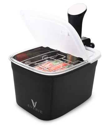 Versatile 12-Quart Sous Vide Container with Built-in Rack and Collapsible Hin