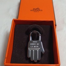 Hermes Cadena Silver 2002 Limited Edition Platinum ANNEE DE LA MAIN Padlock New