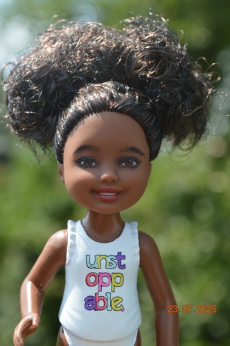 Barbie OOAK Repaint Chelsea doll - Picture 5 of 9