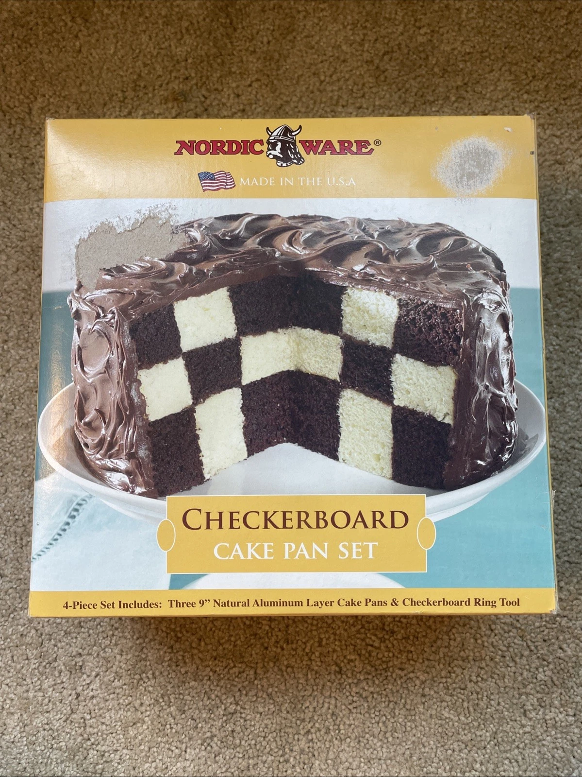 NEW Nordic Ware Checkerboard Cake (3) 9in Pans & Ring Tool Bake Set