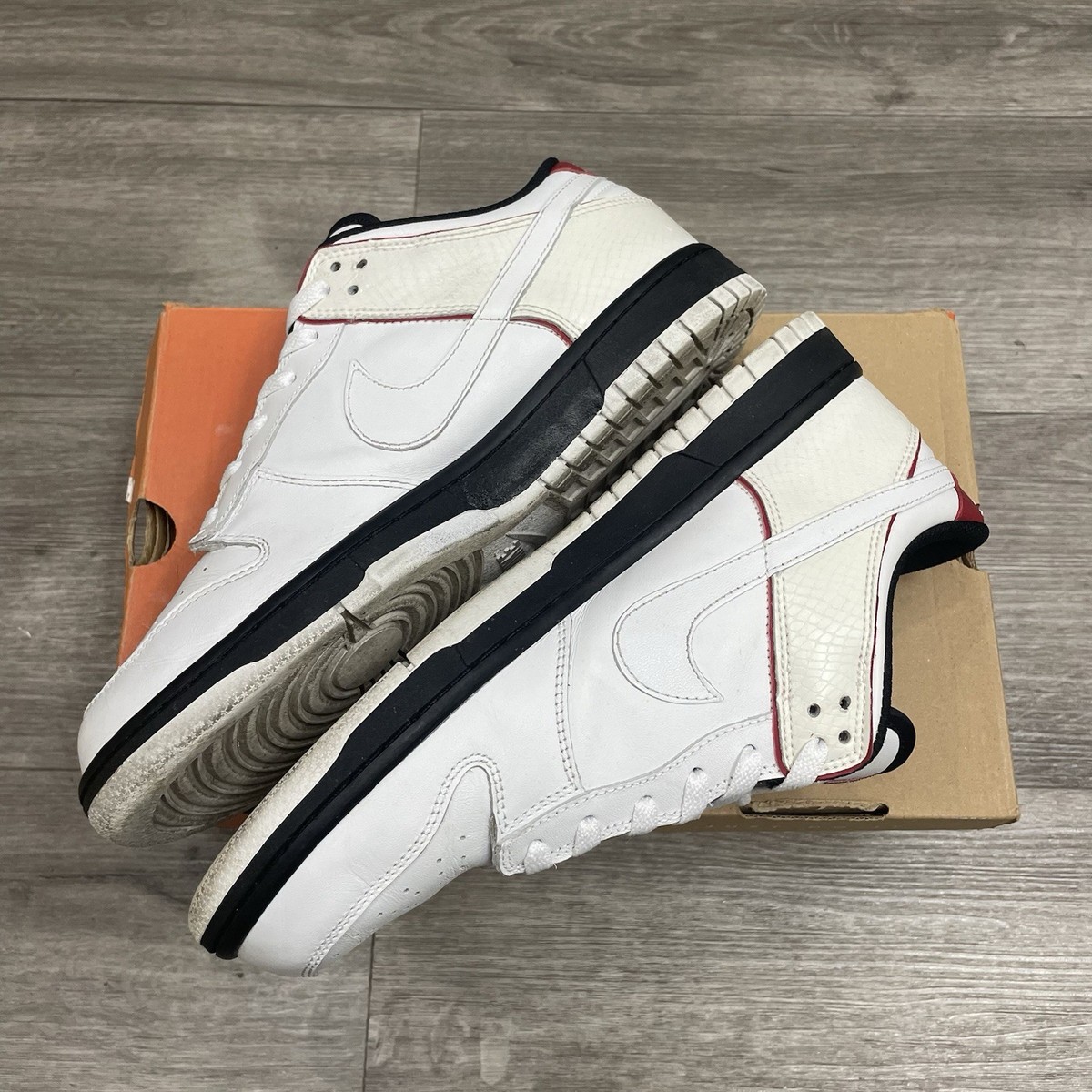 NIKE dunk low cl \"jordan pack\" 28.5 ナイキ Dunk Low Cl 'Jordan Pack' - Nike - 304714 107 - white/black