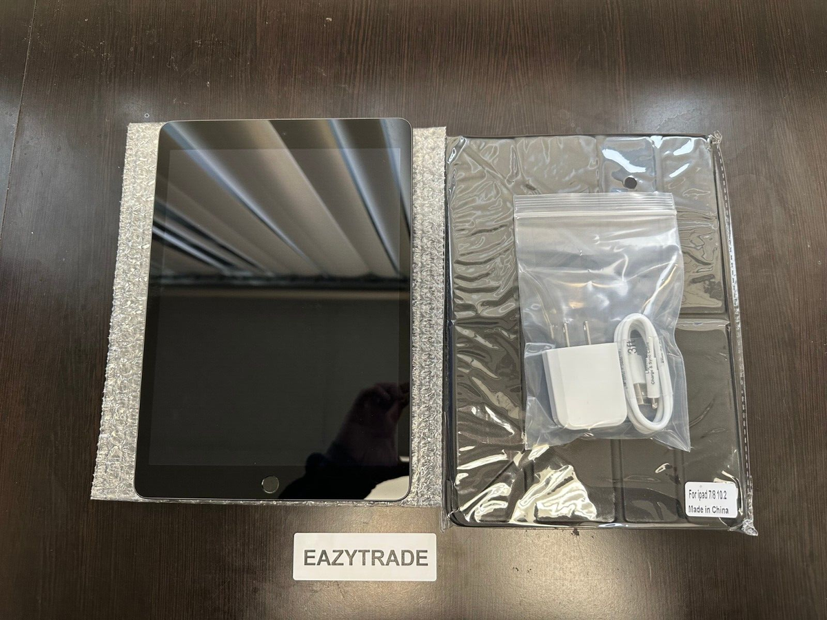 i*e様 Apple iPad 第9世代 シルバー 256GB本体　外箱　付属品 Apple iPad 9th Gen. 256GB, 10.2 in - Bundle - Daily Deal | eBay