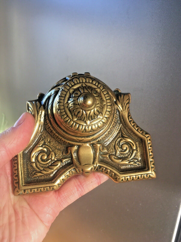 ANTIQUE LLOYD PASCAL & CO ELPEC ENGLISH BRASS INKWELL OFFICE DESK ACCESSORY PROP