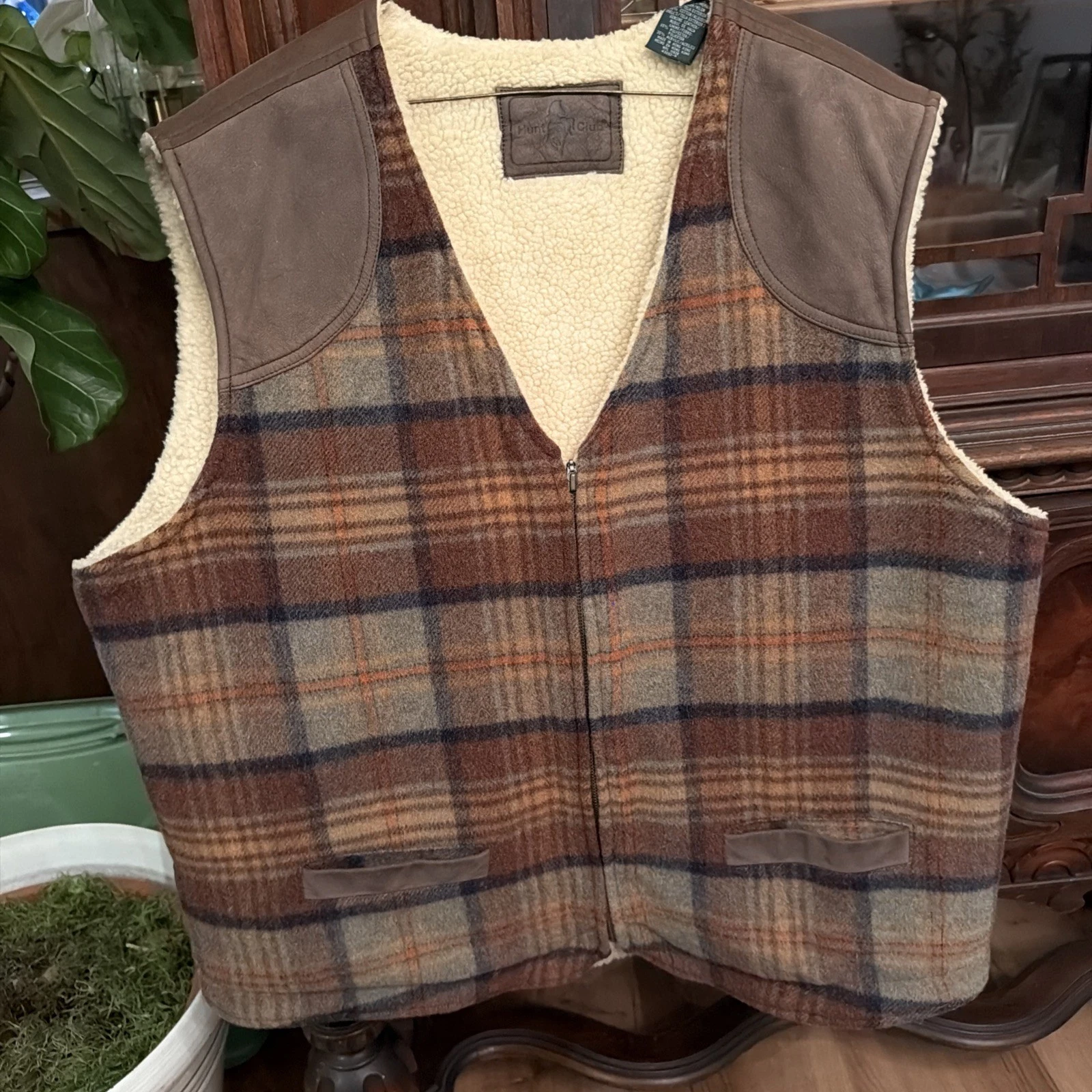 Vintage Hunt Club Circa 80’s Wool Mohair VEST Jacket Plaid Sherpa Lined Men XL