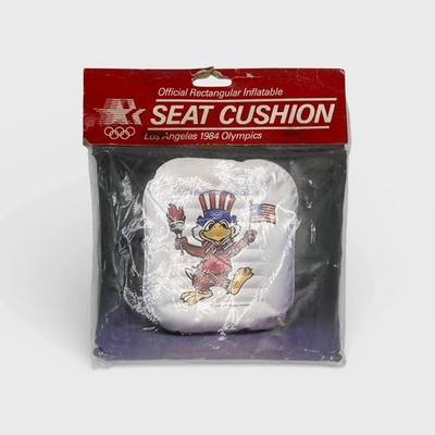 Vintage NIP New Moochie s Los Angeles LA 1984 Olympics Inflatable Seat Cushion