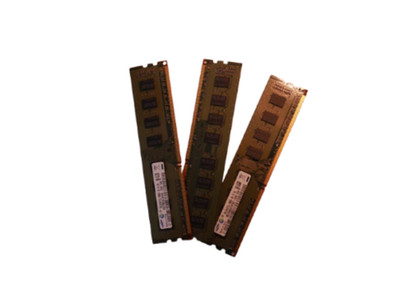 Used RAM   6GB Total Samsung DDR2 - Good Condition - Perfect for Retro PC build.