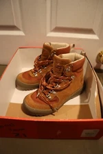 NEW  6.5 EREM Women’s Xerocole Brown Leather Lace Up Ankle Lug Sole Hiking Boots