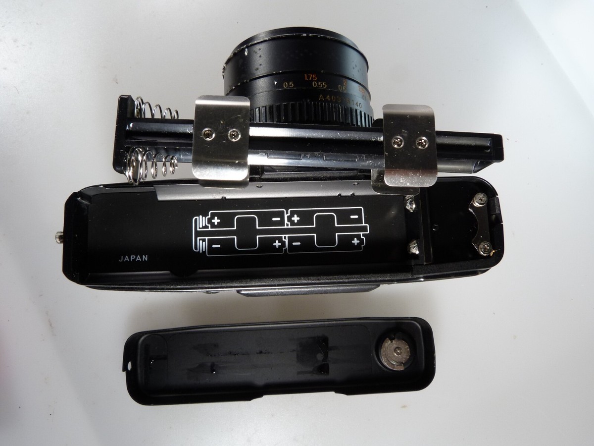 VINTAGE CONTAX 139 MD QUARTZ SLR F.Camera w YASHICA 50/1.9 lens