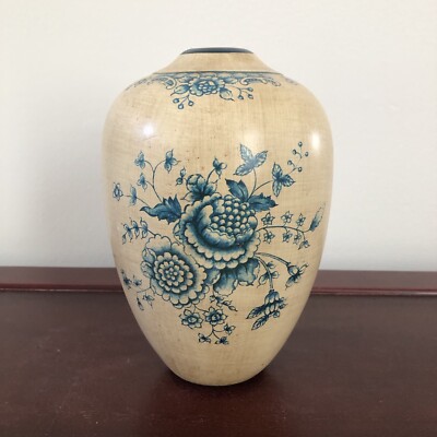Vintage Echo Point Blue Room Garden Collection Bud Vase 9  Tall