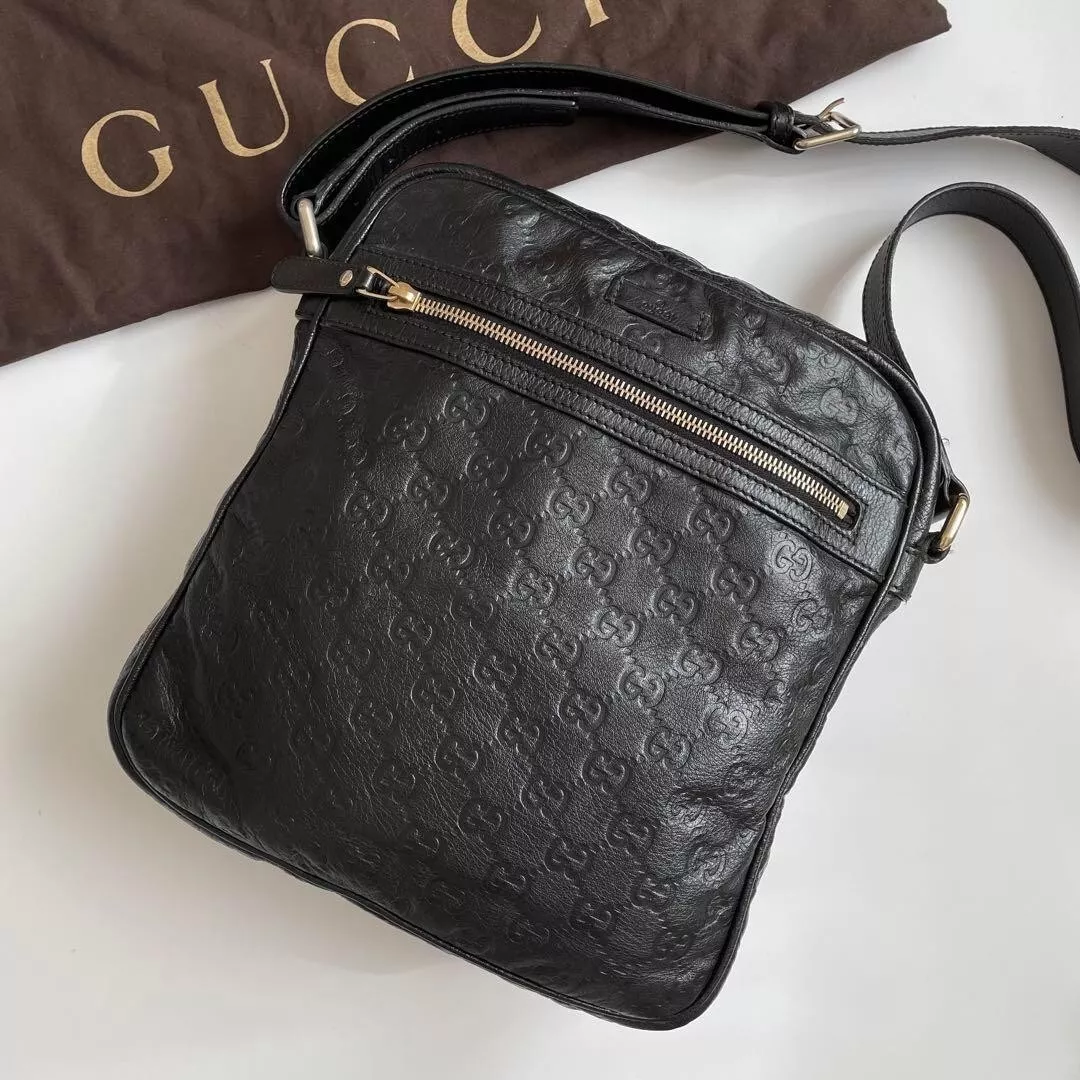 Sac bandoulière femme Gucci GG Shima cuir noir occasion authentique F/S