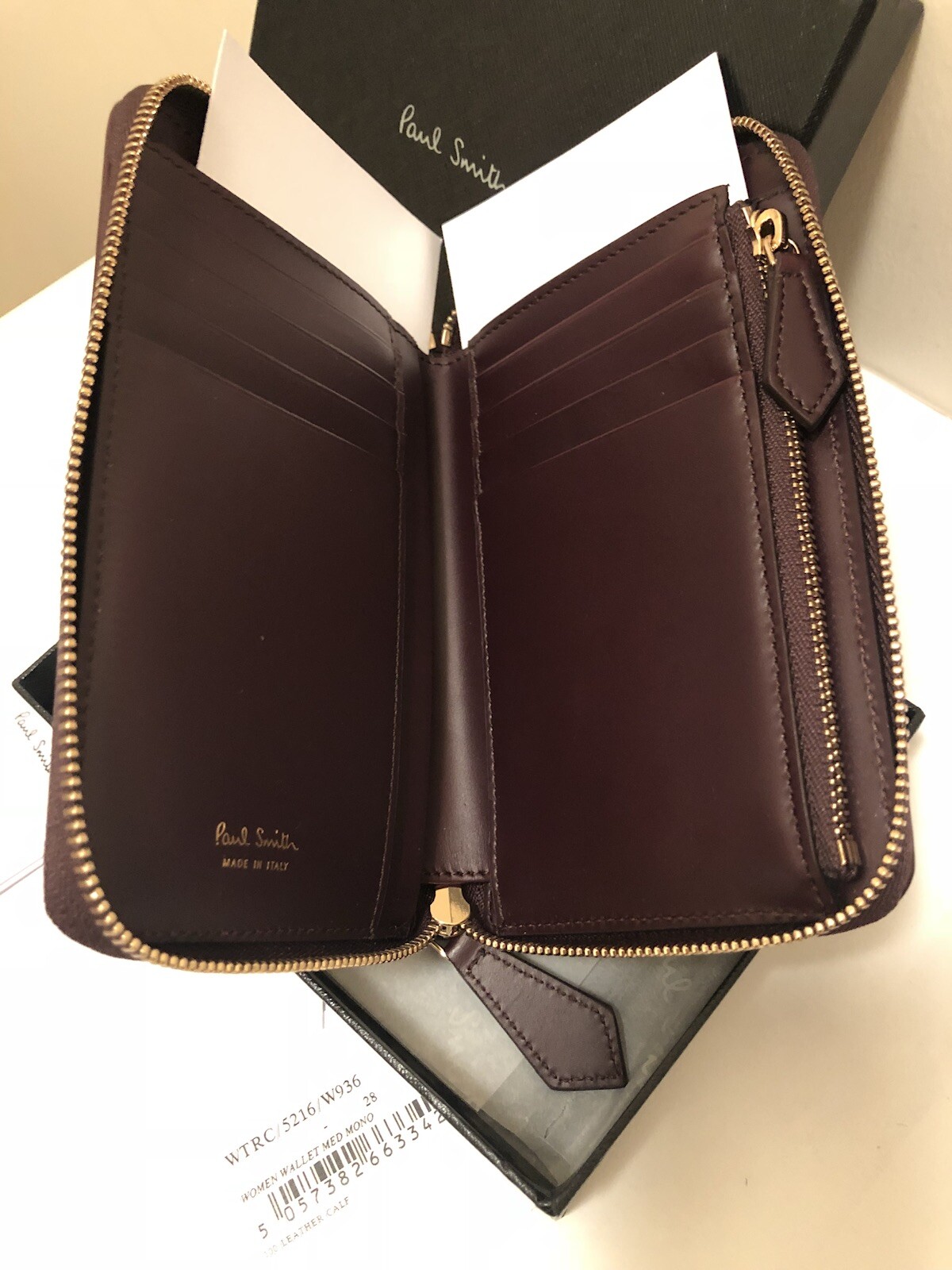 New Paul Smith Medium Burgundy Leather Zip Around Wallet Purse, Made Italy BNIB New Paul Smith Medium Burgundy Leather Zip Around Wallet Purse, Made Italy BNIB