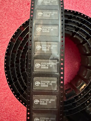 4pcs STATIC RAM  1Mbyte 128Kx8 CMOS TTL SRAM 32 SOJ CYPRESS SEMICONDUCTOR IC NEW