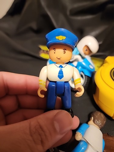 LEGO DUPLO BLUE MOTORCYCLE & POLICE OFFICER DRIVER + Toys R Us Pilot And Other - Bild 4 von 8