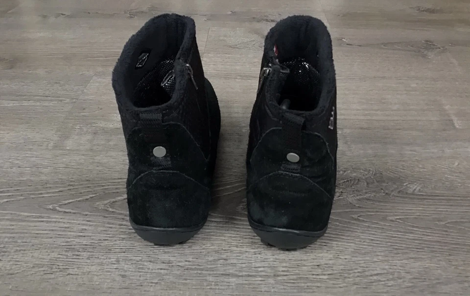 Columbia Omni Heat Booties Womens Size 9.5 Black Shorty Winter Boots Zip Suede - Image 3 of 4