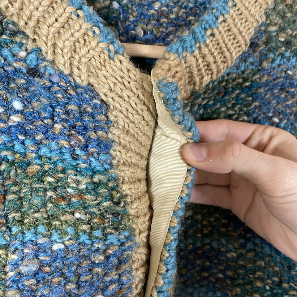 Vintage 70s Handmade Chunky Knit Heavyweight Cardigan Sweater Women’s Medium - Image 3 of 4