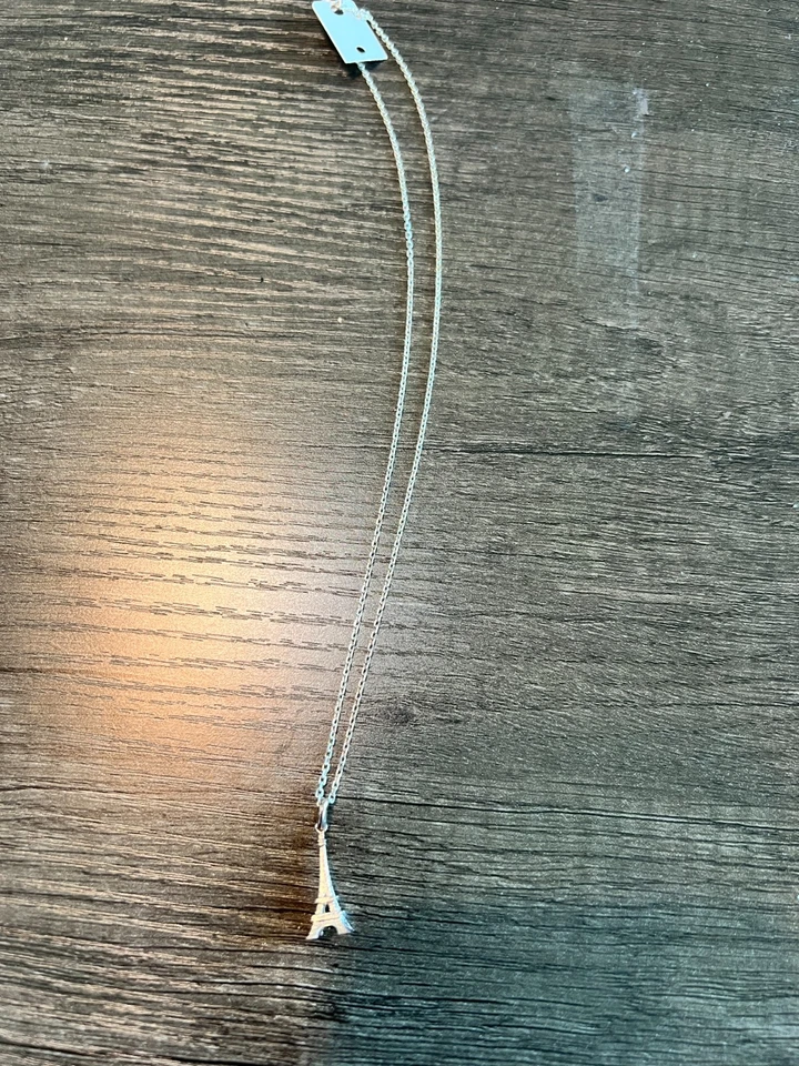 Commelin Fabrique de Bijouterie Sterling Silver Eiffel Tower Pendant Necklace - Image 4 of 4