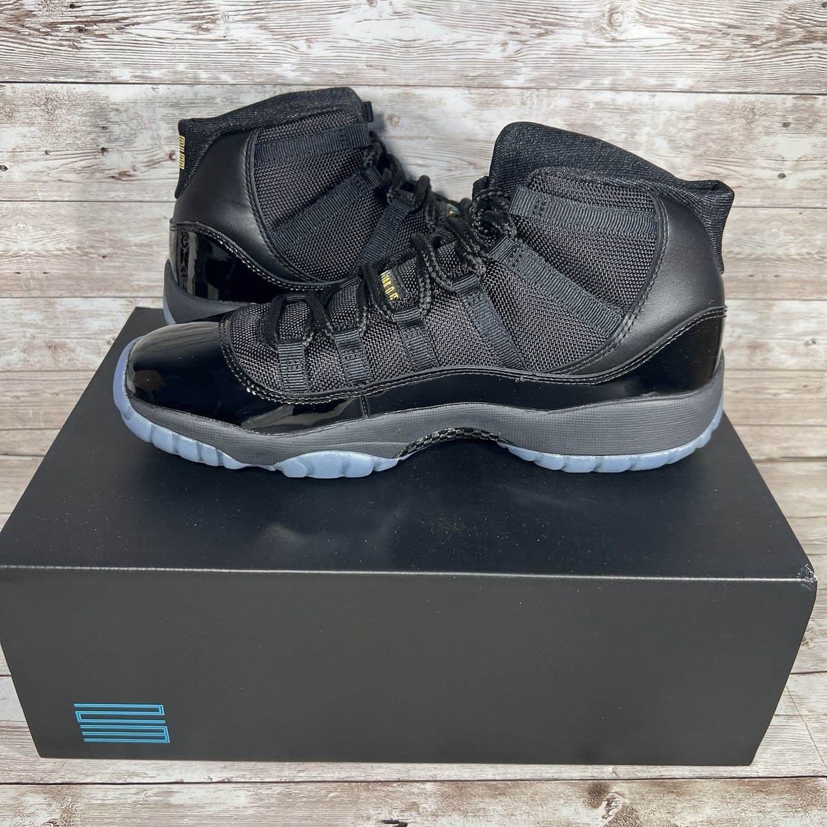 Air Jordan 11 Retro Grade School (GS) Black/Gamma Blue-Black