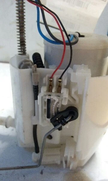 Conjunto de bomba de combustible Lincoln MKX 11-15 AWD Foto 2 de 4